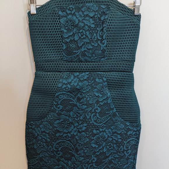 Lovers and Friends Bodycon Mini Dress - Picture 7 of 11